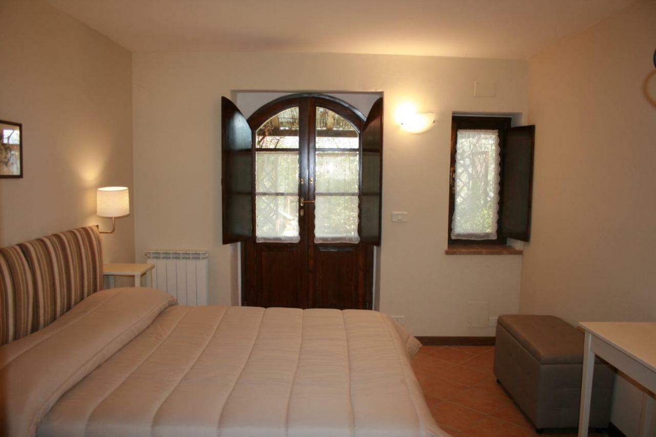 Colleparadiso Hotel Assisi Esterno foto