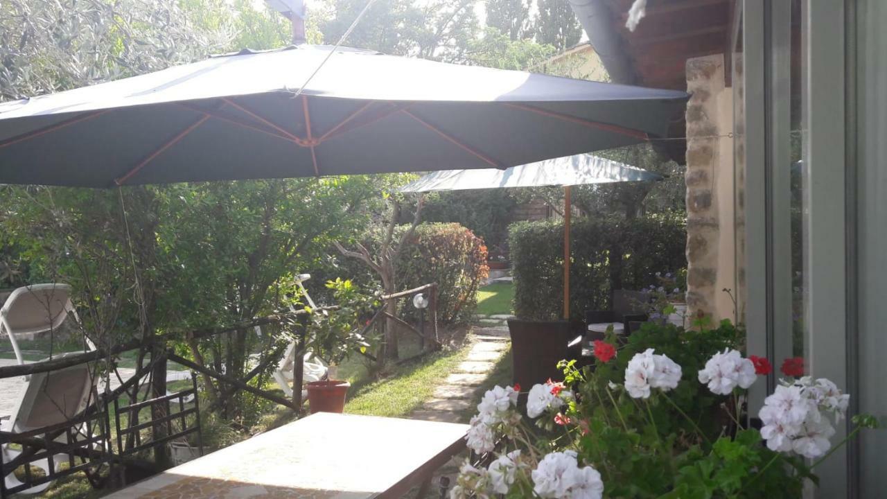 Colleparadiso Hotel Assisi Esterno foto